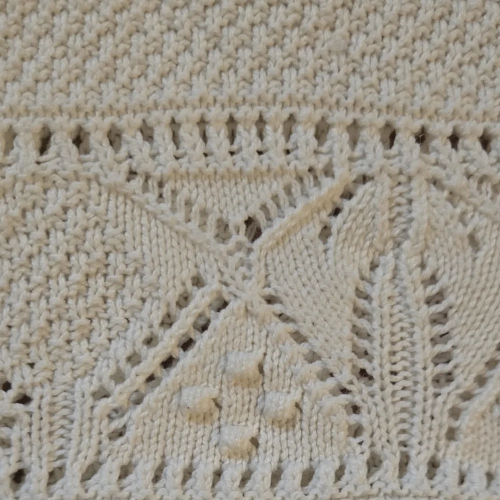 Cream Knit Dress with Lace Hem - Picture 3 of 4